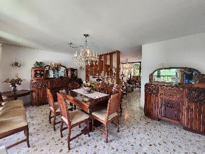 Casa de 4 alcobas en venta en Santa Teresita, Cali, 340 m² · foto 9 de 12