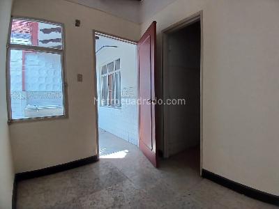 Casa de 5 alcobas en venta en Mayapan Las Vegas, Cali, 200 m² · foto 7 de 19