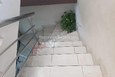 Casa de 5 alcobas en venta en La Concepcion, Barranquilla, 247 m² · foto 9 de 20