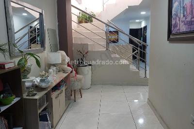 Casa de 5 alcobas en venta en La Concepcion, Barranquilla, 247 m² · foto 11 de 20