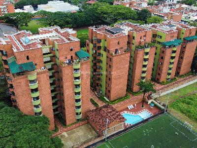 Apartamento de 4 alcobas en venta en Quintas De Don Simon, Cali, 117 m² · foto 6 de 20