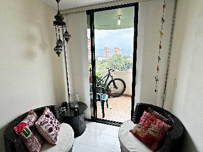 Apartamento de 4 alcobas en venta en Quintas De Don Simon, Cali, 117 m² · foto 12 de 20