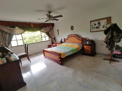 Casa de 5 alcobas en venta en Pance, Cali · foto 18 de 19