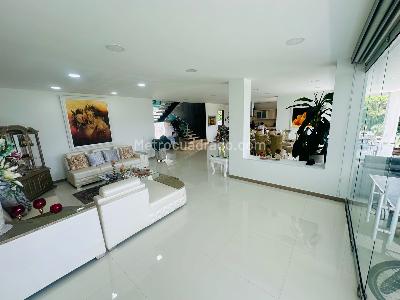 Casa de 4 alcobas en venta en Pance, Cali, 564 m² · foto 3 de 20