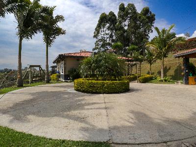 Casa de 3 alcobas en venta en Rio Negro, Rionegro, 206 m² · foto 18 de 20