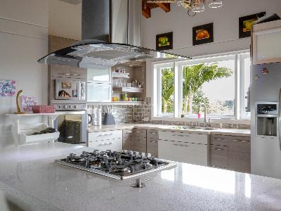 Casa de 3 alcobas en venta en Rio Negro, Rionegro, 206 m² · foto 2 de 20
