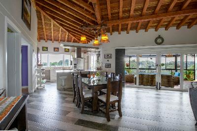 Casa de 3 alcobas en venta en Rio Negro, Rionegro, 206 m² · foto 4 de 20
