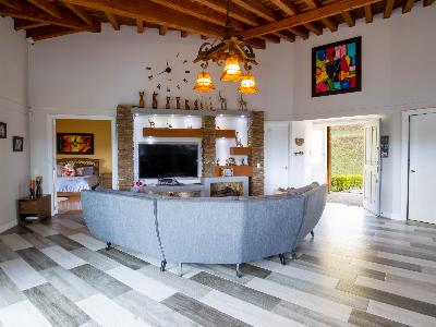 Casa de 3 alcobas en venta en Rio Negro, Rionegro, 206 m² · foto 8 de 20