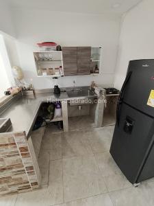 Casa de 5 alcobas en venta en Rodrigo Lara Bonilla, Cali, 205 m² · foto 11 de 19