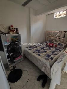 Casa de 5 alcobas en venta en Rodrigo Lara Bonilla, Cali, 205 m² · foto 17 de 19