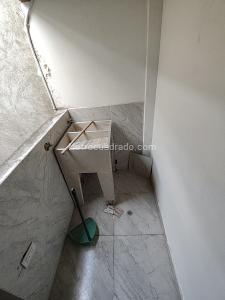 Casa de 5 alcobas en venta en Rodrigo Lara Bonilla, Cali, 205 m² · foto 3 de 19