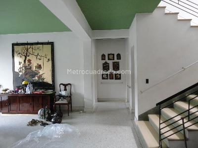 Casa de 4 alcobas en venta en Arboledas, Cali, 463 m² · foto 9 de 14