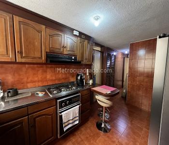 Apartamento de 3 alcobas en venta en Centenario, Cali, 170 m² · foto 5 de 13