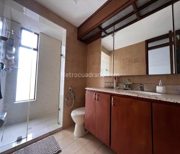 Apartamento de 3 alcobas en venta en Centenario, Cali, 170 m² · foto 10 de 13