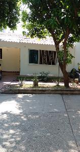 Casa de 3 alcobas en venta en Av Pedro De Heredia, Cartagena, 128 m² · foto 2 de 6