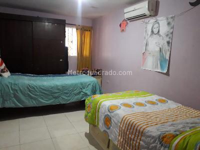 Casa de 3 alcobas en venta en Av Pedro De Heredia, Cartagena, 128 m² · foto 4 de 6