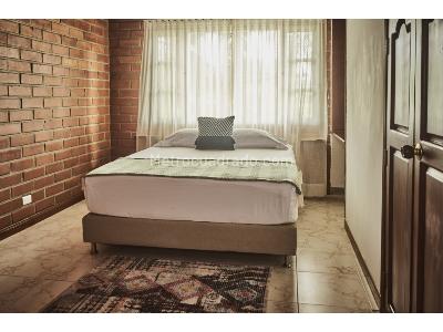 Casa de 5 alcobas en arriendo en El Tablazo, Rionegro, 1650 m² · foto 16 de 20