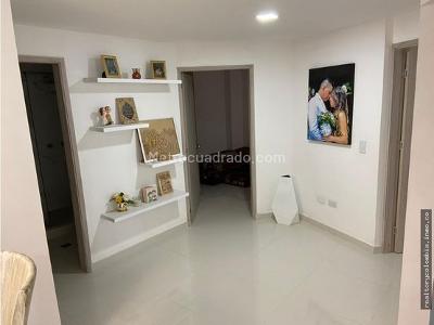 Apartamento de 3 alcobas en venta en El Bosque, Cali, 80 m² · foto 3 de 16