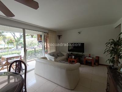 Apartamento de 3 alcobas en venta en La Hacienda, Cali, 101 m² · foto 2 de 19