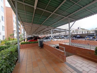 Apartamento de 3 alcobas en venta en La Hacienda, Cali, 101 m² · foto 15 de 19