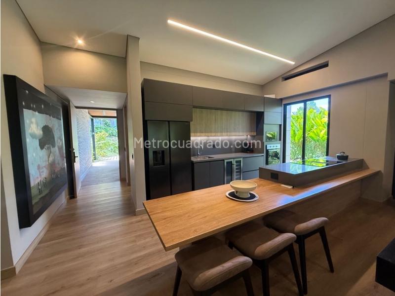 Casa en Arriendo, Llanogrande, Rionegro - 3