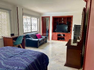 Casa de 5 alcobas en venta en Quintas De Don Simon, Cali, 255 m² · foto 9 de 20