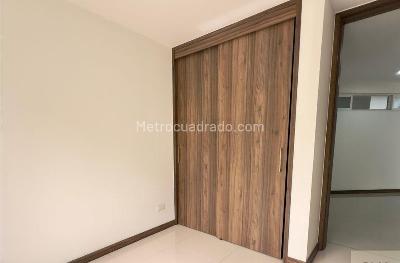 Apartamento de 3 alcobas en venta en La Flora, Cali, 110 m² · foto 4 de 6