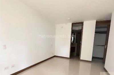 Apartamento de 3 alcobas en venta en La Flora, Cali, 110 m² · foto 2 de 6