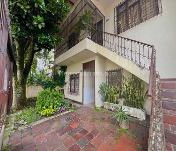 Casa de 5 alcobas en venta en San Fernando, Cali, 300 m² · foto 3 de 15