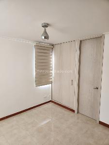 Apartamento de 3 alcobas en venta en Mayapan Las Vegas, Cali, 90 m² · foto 5 de 6