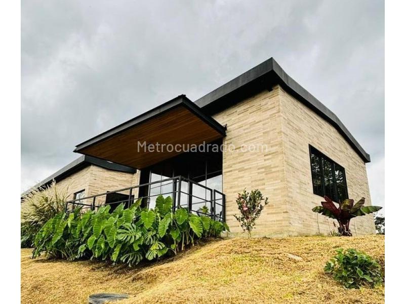 3BR House in Pantanillo (2100 m²) - 3
