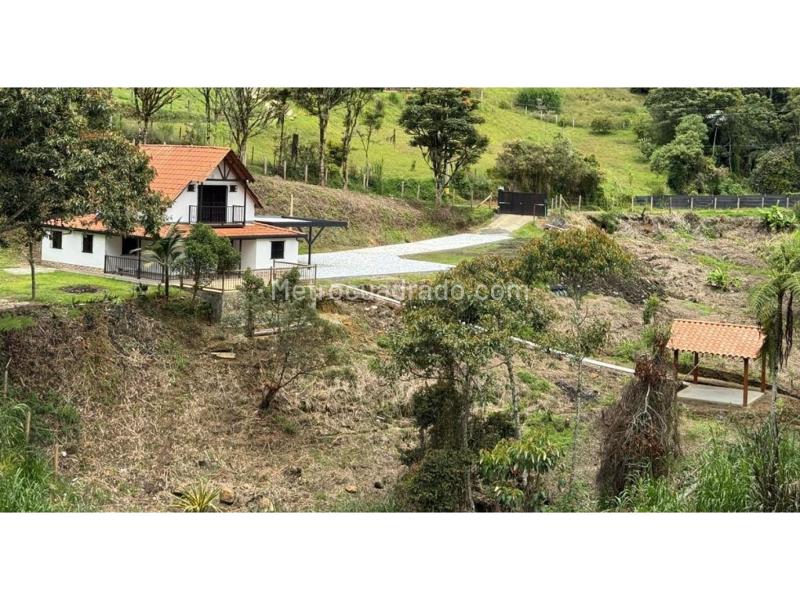 3BR House in El Tablazo (5000 m²)