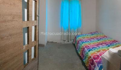 Casa de 3 alcobas en venta en Manzanares De Ciudad Del Valle, Palmira, 60 m² · foto 12 de 13