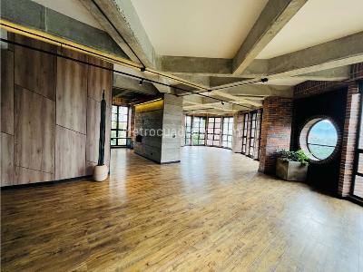 Apartamento de 3 alcobas en arriendo en Poblado San Lucas, Medellín, 330 m² · foto 3 de 20