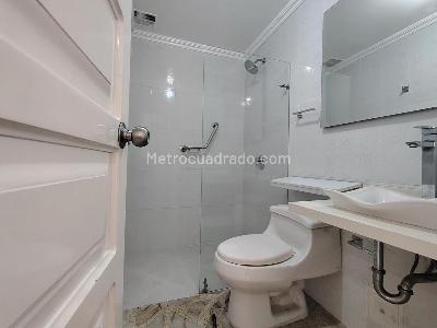 Casa de 4 alcobas en venta en Nueva Tequendama, Cali, 481 m² · foto 8 de 20