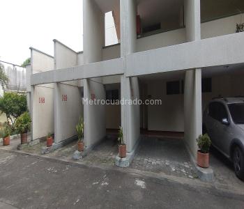 Apartamento de 3 alcobas en venta en Pampalinda, Cali, 110 m² · foto 12 de 14