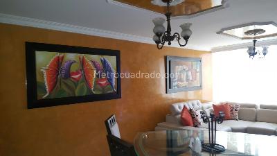 Apartamento en venta en Capri, Cali · foto 2 de 18