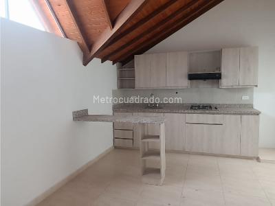 Casa de 5 alcobas en venta en Las Torres, Rionegro, 172 m² · foto 4 de 16