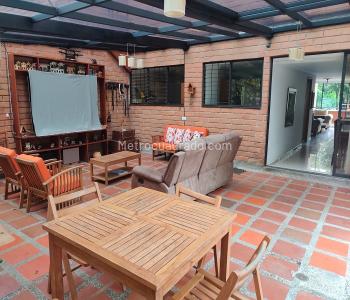 Apartamento en venta en Castropol, Medellín · foto 2 de 20