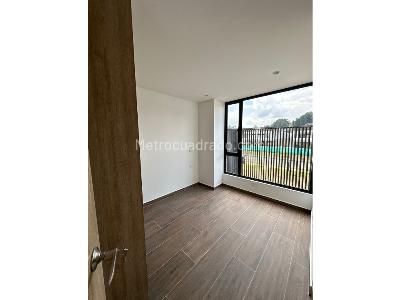 Casa de 4 alcobas en venta en Barro Blanco, Rionegro, 230 m² · foto 13 de 20