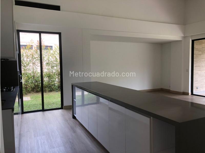 Casa en Arriendo, Llanogrande, Rionegro - 4