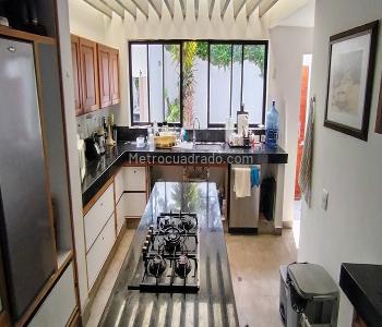 Casa de 3 alcobas en venta en Ciudad Jardin, Cali, 600 m² · foto 8 de 20