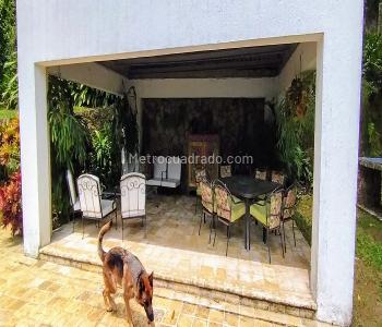 Casa de 3 alcobas en venta en Ciudad Jardin, Cali, 600 m² · foto 17 de 20