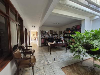 Casa de 5 alcobas en venta en San Fernando, Cali, 306 m² · foto 12 de 20
