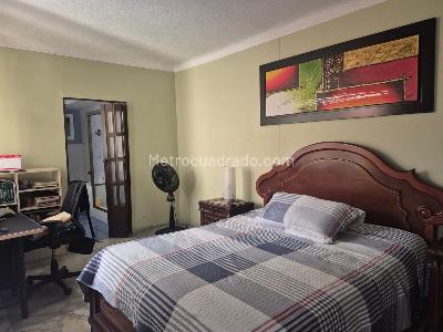 Casa de 5 alcobas en venta en San Fernando, Cali, 306 m² · foto 17 de 20