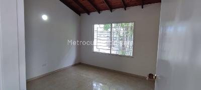Casa de 5 alcobas en venta en Ciudad Capri, Cali, 180 m² · foto 13 de 20