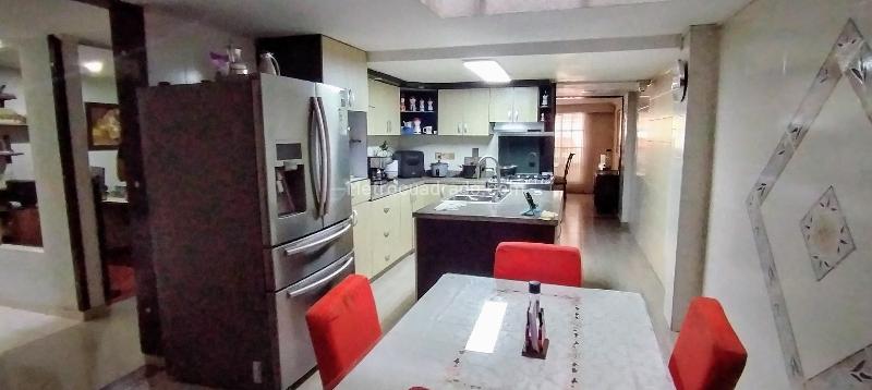 Casa – Cali, La Merced, Comuna 2 - Más