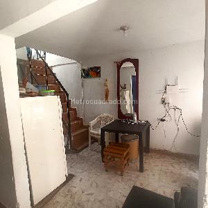 Casa de 5 alcobas en venta en Floralia, Cali, 220 m² · foto 10 de 15