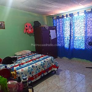 Casa de 5 alcobas en venta en Floralia, Cali, 220 m² · foto 14 de 15