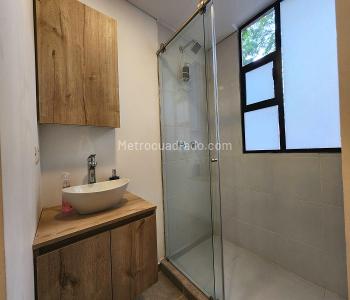 Apartamento de 1 alcoba en venta en Prados Del Norte, Cali, 33 m² · foto 12 de 16